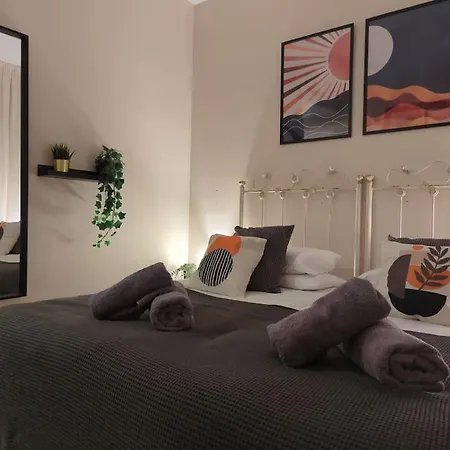 Frontline 2 Bed Apartment, San Pedro De Alcantara Marbella Exterior photo